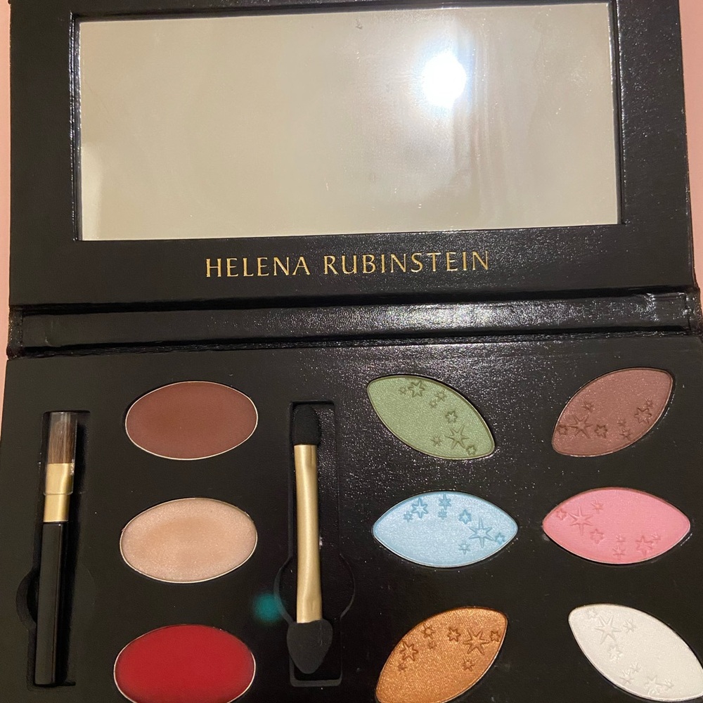Multi-Color Eyeshadow Palette